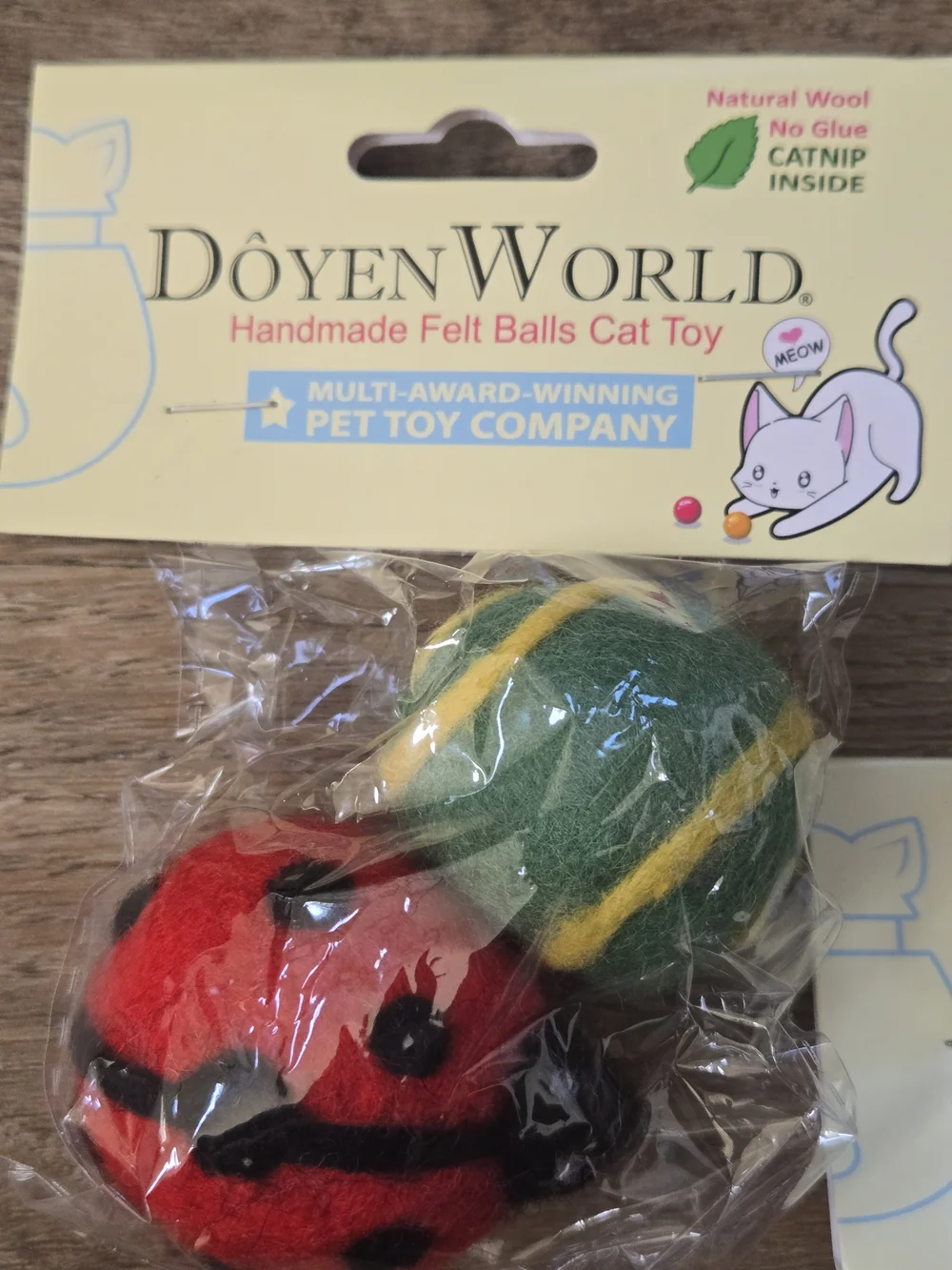 DOYEN WORLD Handmade Cat Toy SET- Felt Balls Infused with Catnip